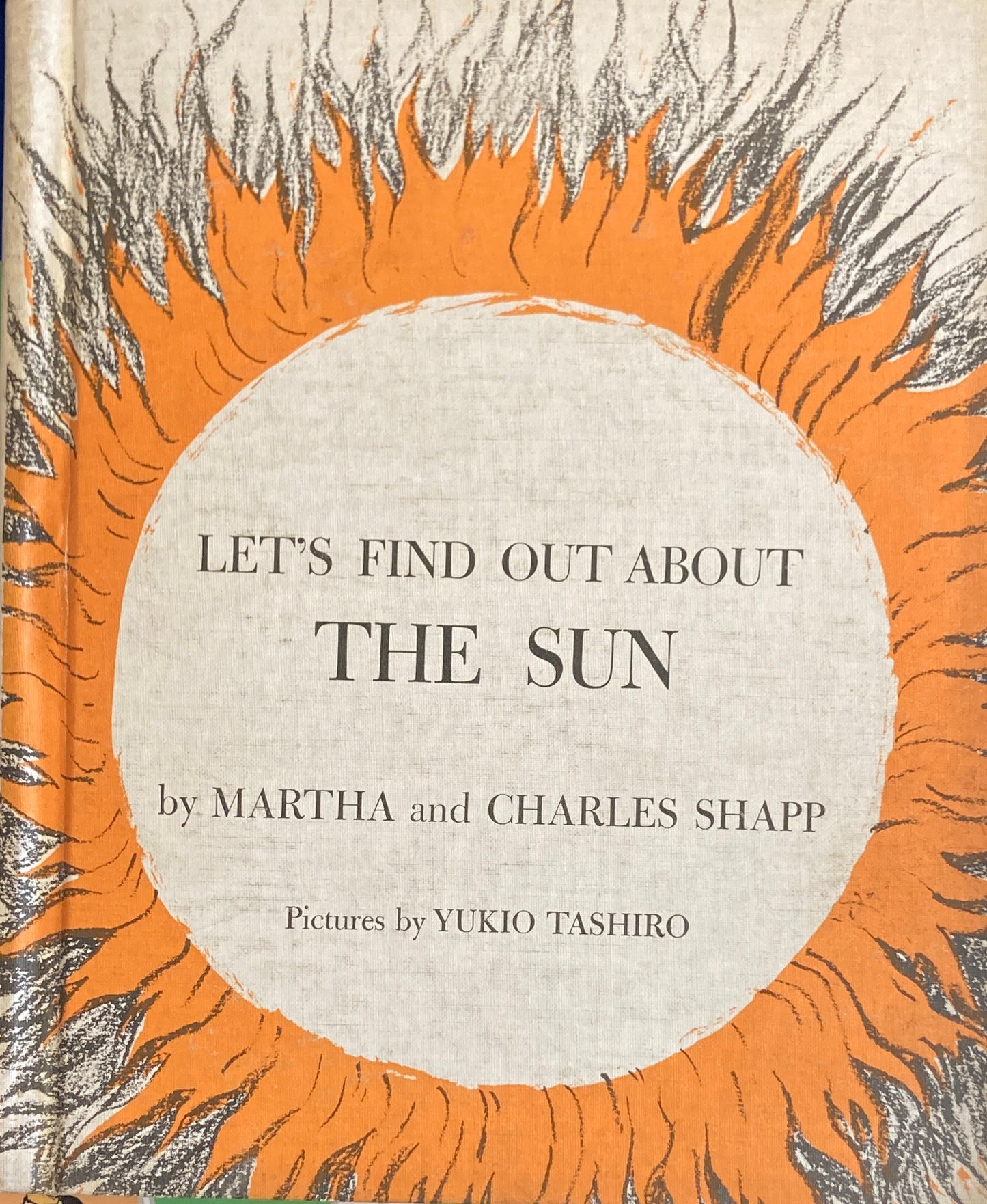 LET'S FIND OUT ABOUT THE SUN pictures by YUKIO TASHIRO ソノシート付