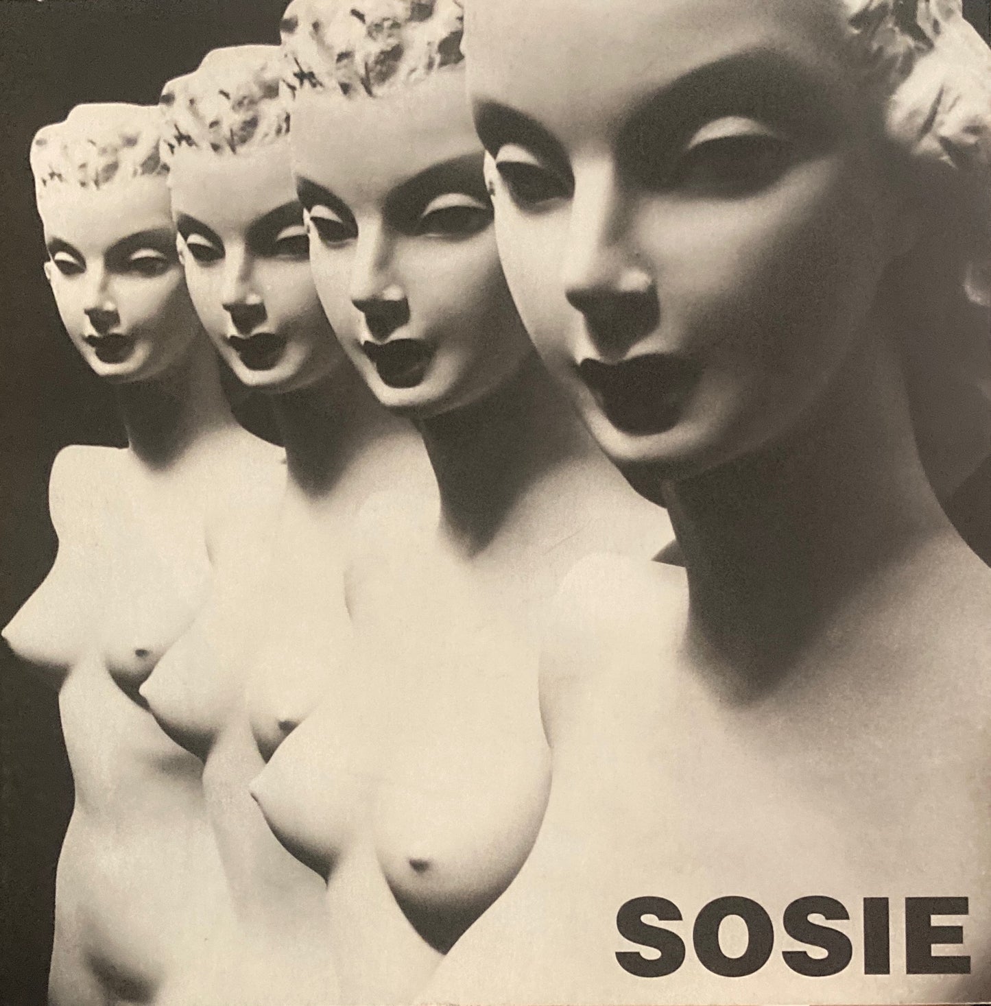 SOSIE Tokyo 佐賀町エキジビット・スペース