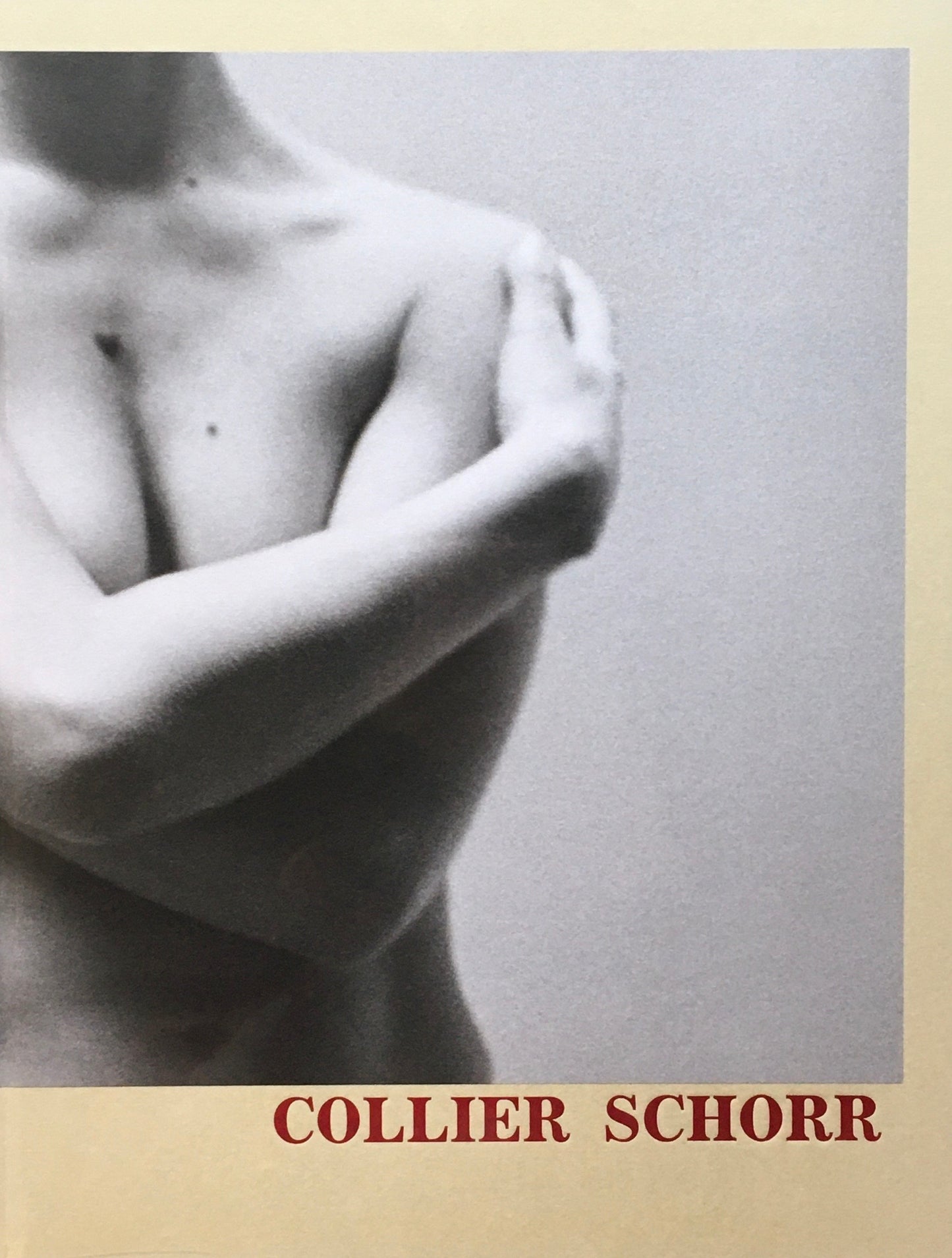 8 WOMEN Collier Schorr コリエ・ショア
