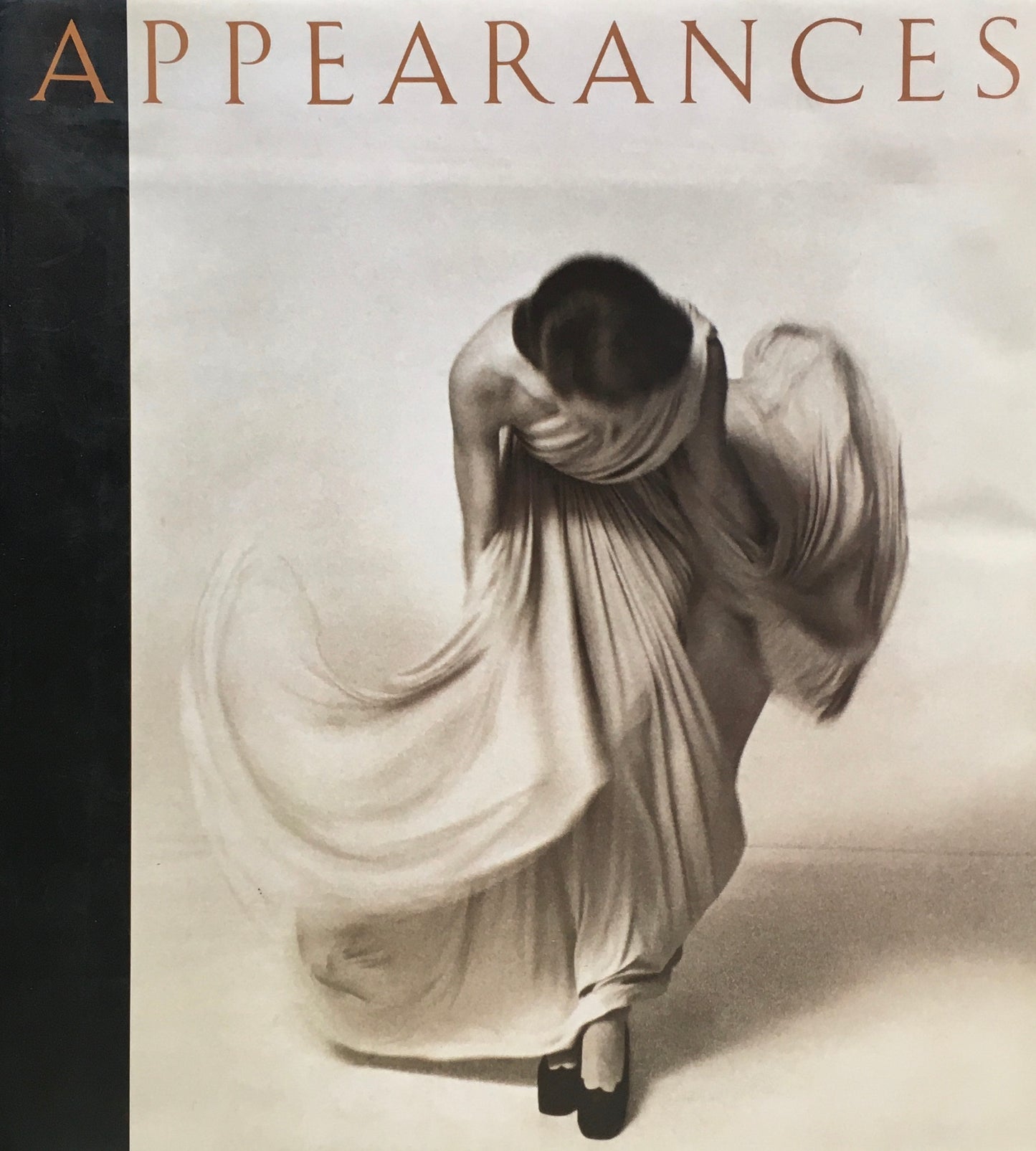 APPEARANCES Fashion Photography Since1945 Martin Harrison