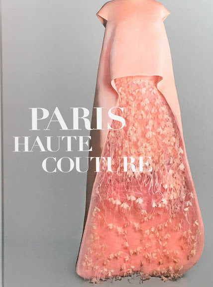 PARIS オートクチュール展 世界に一つだけの服