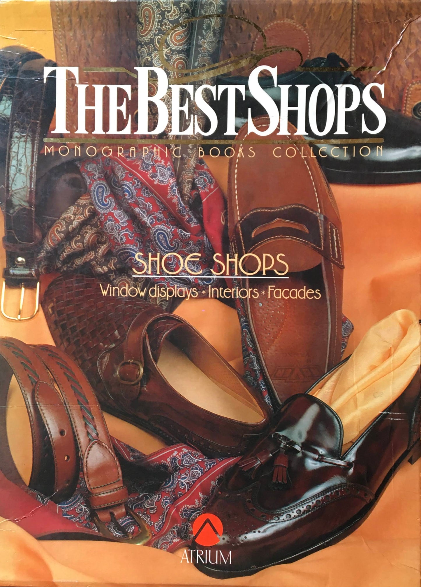 THE BEST SHOPS MONOGRAPHIC BOOKS COLLECTION SHOE SHOPS windows displays interiors facades