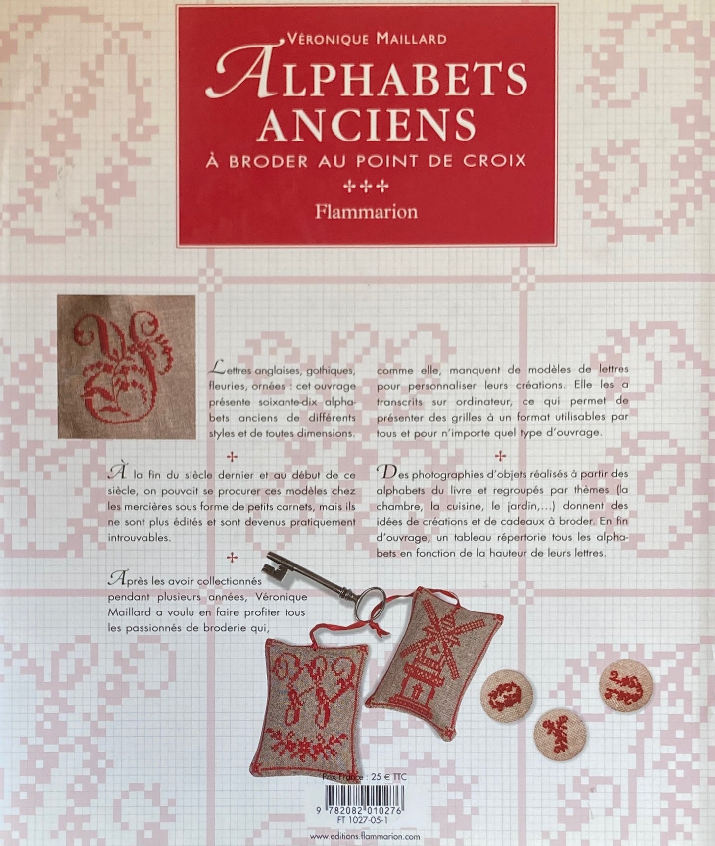 Alphabets anciens a broder au point de croix