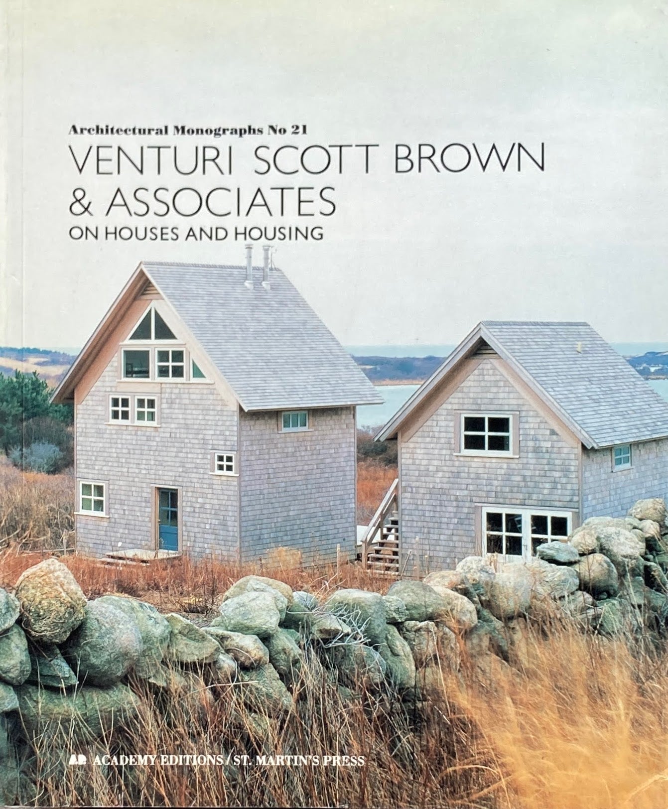 Venturi Scott Brown and Associates On Houses and Housing
