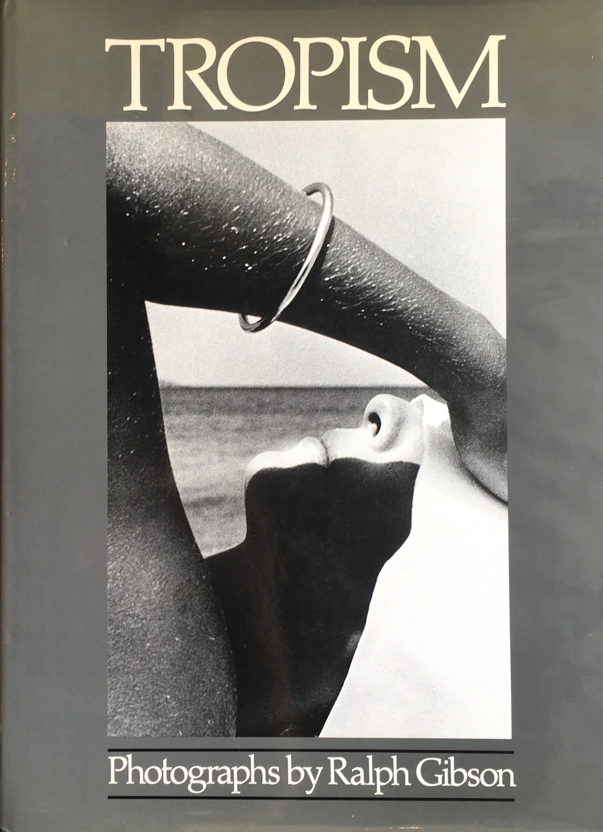 Tropism Ralph Gibson ラルフ・ギブソン写真集