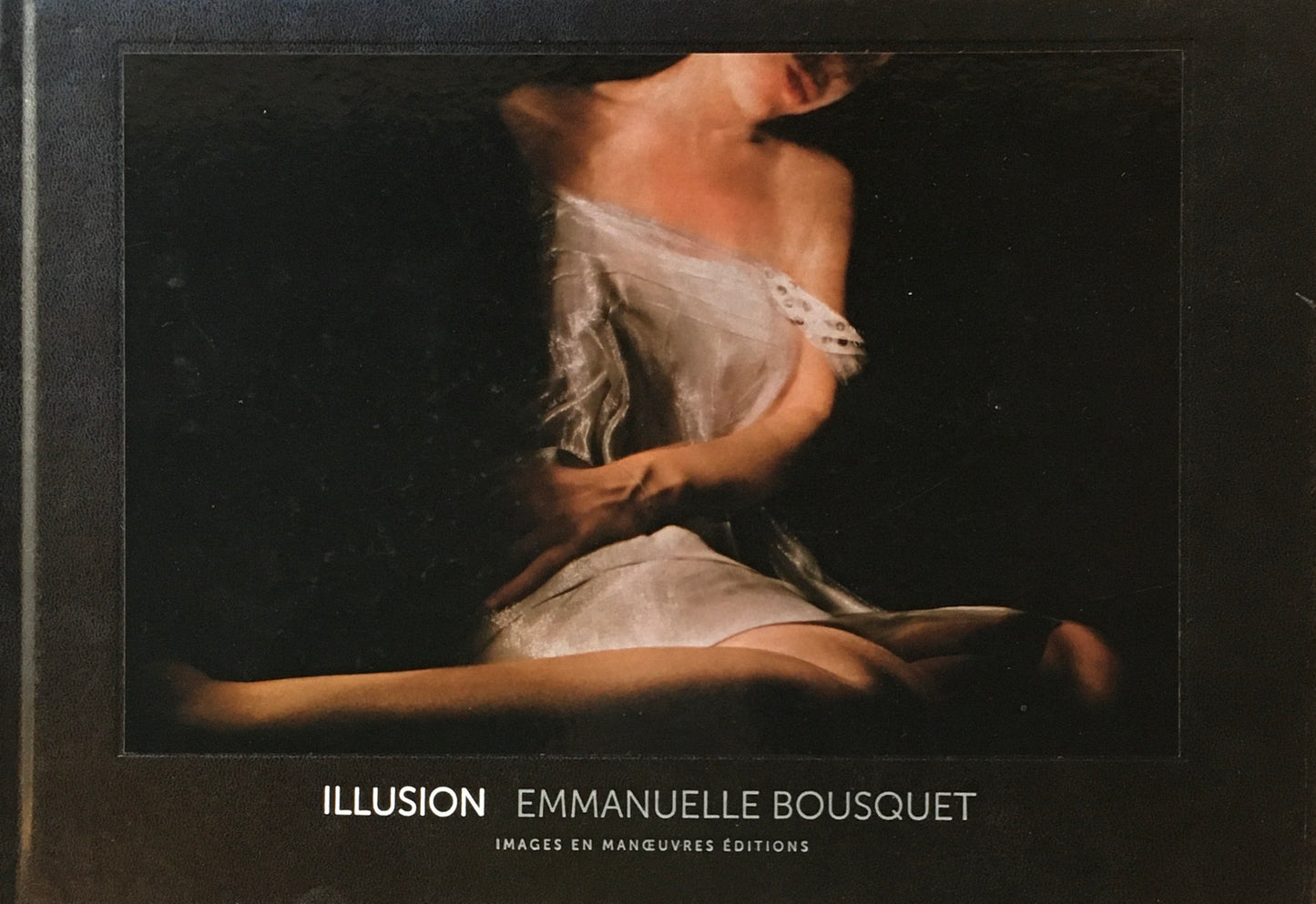Illusion Emmanuelle Bousquet エマニュエル・ブスケ