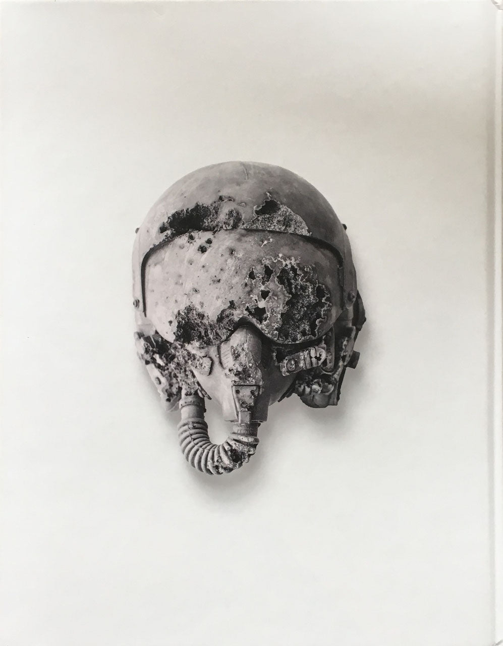 ダニエル・アーシャム Daniel Arsham FICTIONAL ARCHEOLOGY