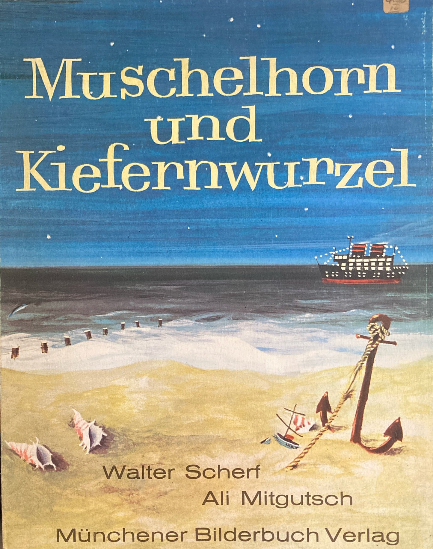 Muscelhorn und Kiefernwurzel