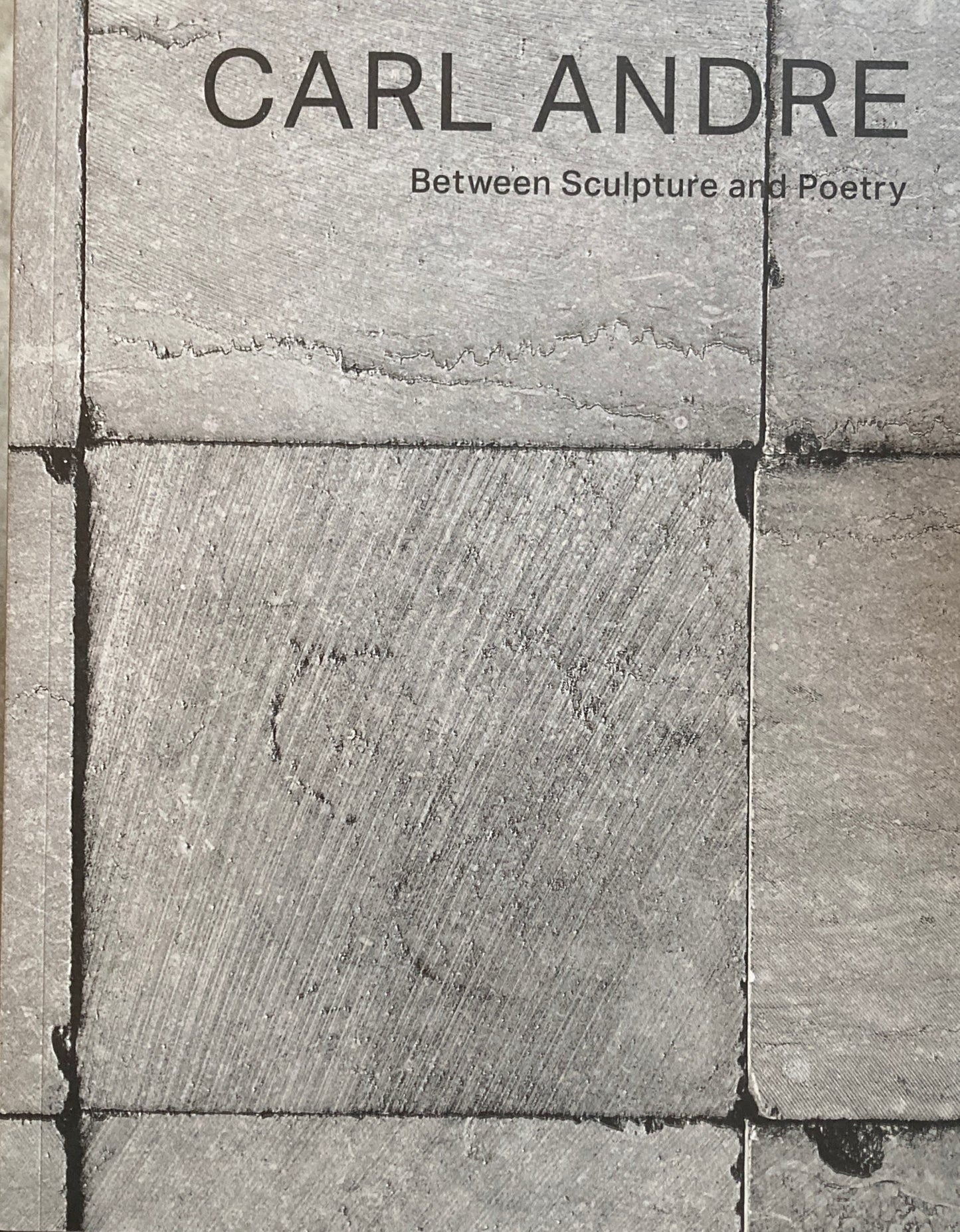 CARL ANDRE　Between Sculpture and Poetry　カール・アンドレ　彫刻と詩、その間　DIC川村記念美術館　2024