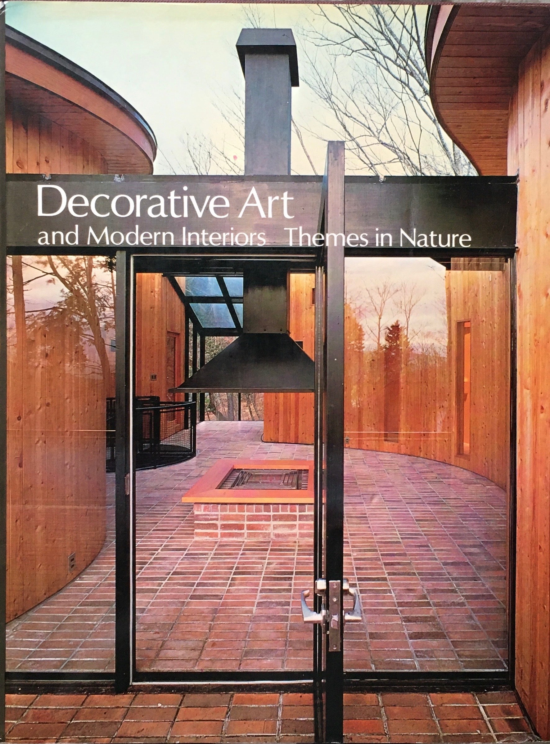 Decorative Art and Modern Interiors　1979