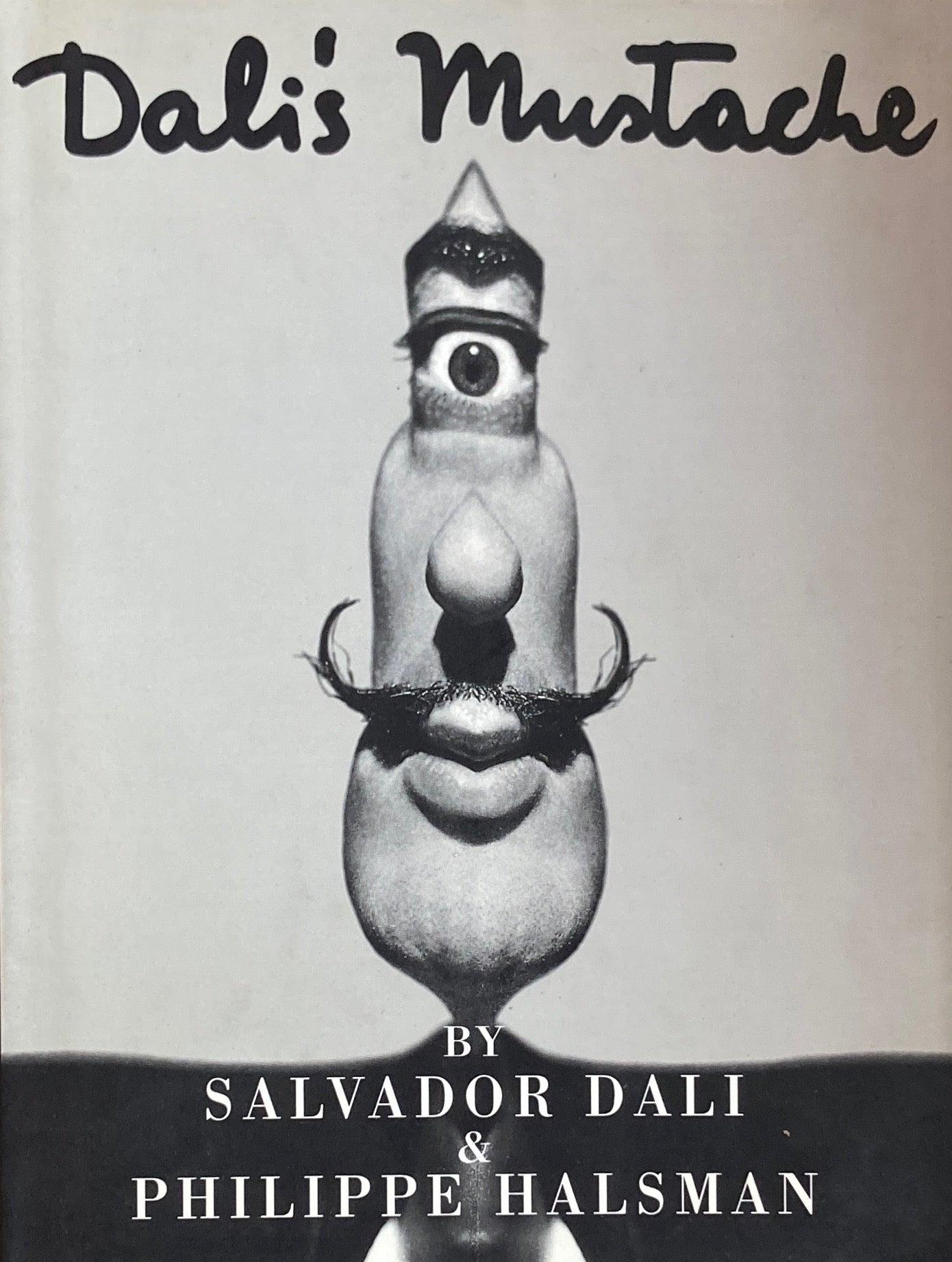 Dali's Mustache　サルバドール・ダリ